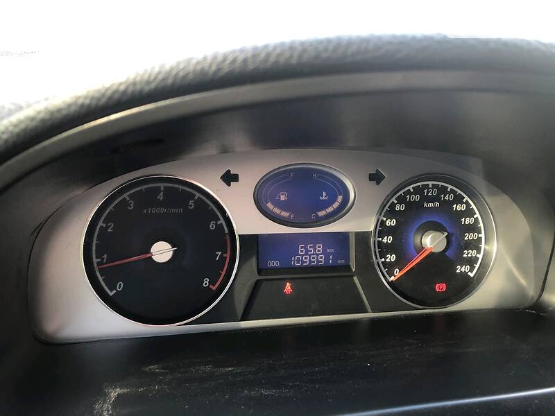 Хетчбек Geely Emgrand EC7-RV 2012 в Києві