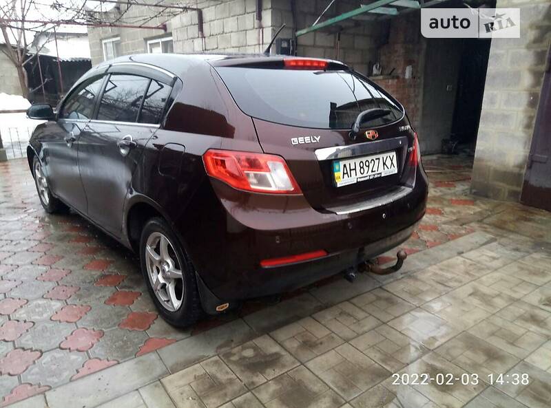 Geely Emgrand EC7-RV