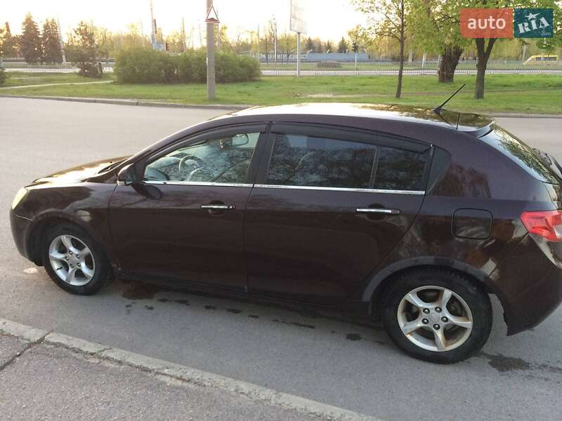 Хетчбек Geely Emgrand EC7-RV 2011 в Дніпрі фото 7 Хетчбек Geely Emgrand EC7-RV 2011 в Дніпрі