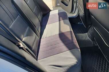 Хэтчбек Geely Emgrand EC7-RV 2012 в 