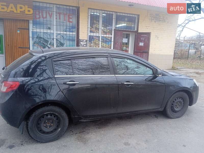 Хетчбек Geely Emgrand EC7-RV 2013 в Дніпрі