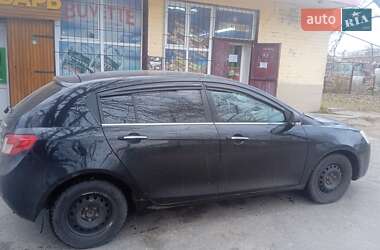 Хэтчбек Geely Emgrand EC7-RV 2013 в 