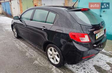 Хетчбек Geely Emgrand EC7-RV 2014 в 