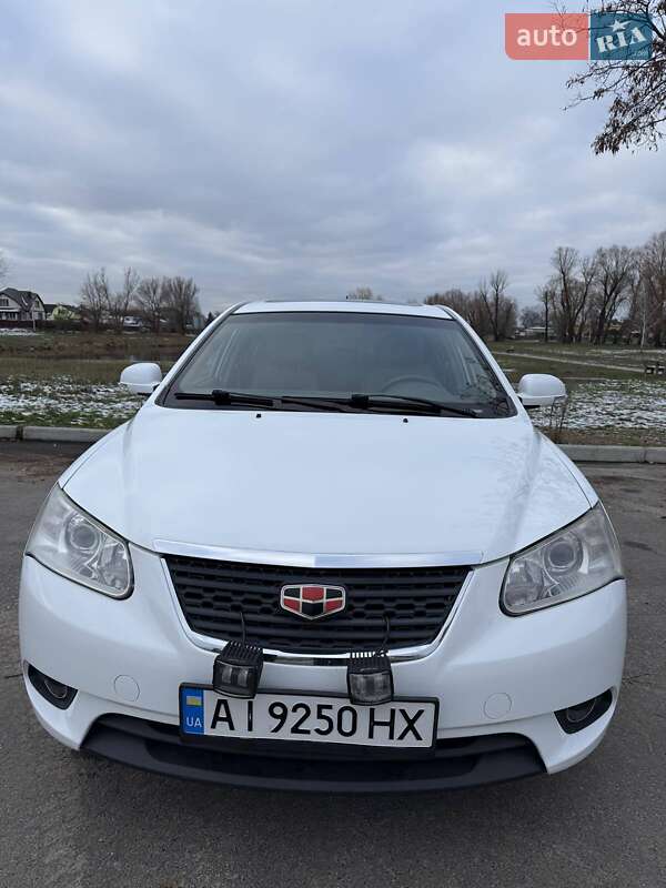 Хэтчбек Geely Emgrand EC7-RV 2012 в Борисполе