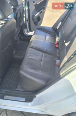 Хэтчбек Geely Emgrand EC7-RV 2014 в 