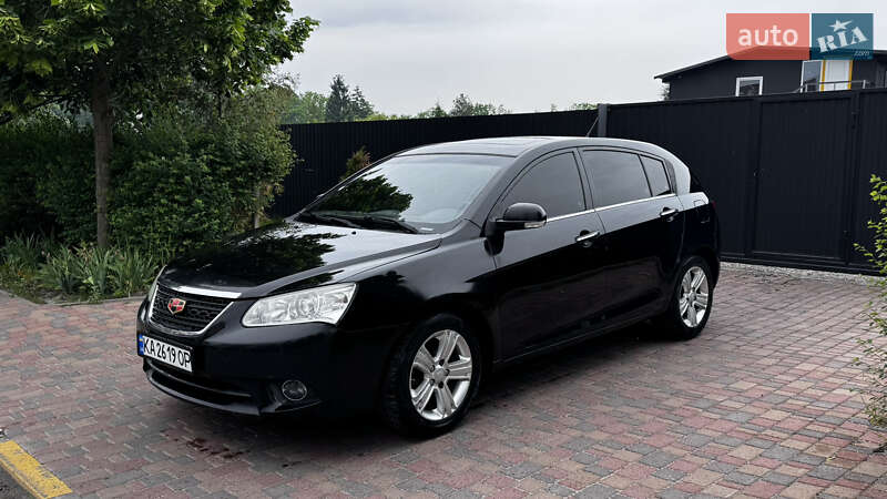 Geely Emgrand EC7-RV 2012