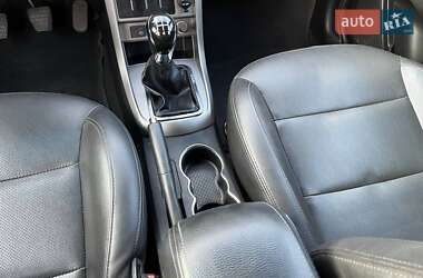 Хэтчбек Geely Emgrand EC7-RV 2013 в 