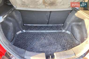Хэтчбек Geely Emgrand EC7-RV 2012 в 
