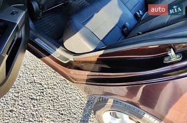 Хэтчбек Geely Emgrand EC7-RV 2012 в 