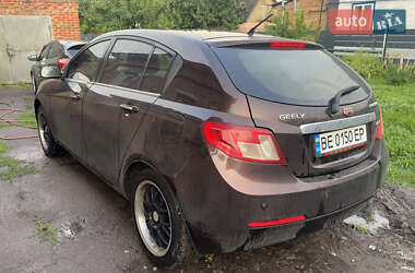 Хетчбек Geely Emgrand EC7-RV 2012 в 