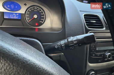 Хетчбек Geely Emgrand EC7-RV 2012 в 