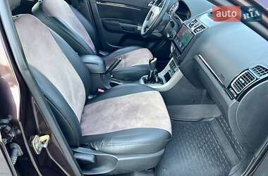 Хетчбек Geely Emgrand EC7-RV 2012 в 