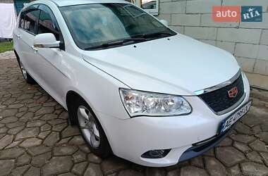 Geely Emgrand EC7-RV 2012