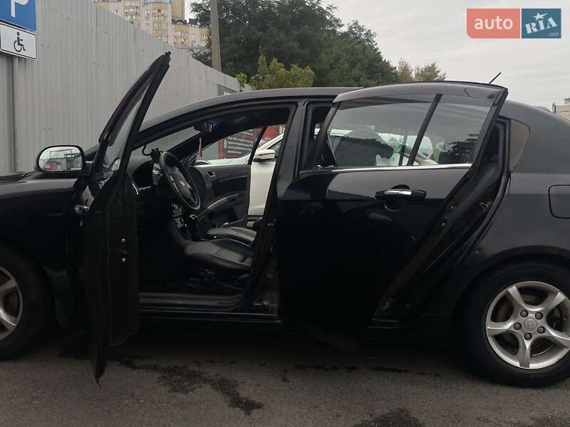 Хэтчбек Geely Emgrand EC7-RV 2014 в Киеве фото 7 Хэтчбек Geely Emgrand EC7-RV 2014 в Киеве