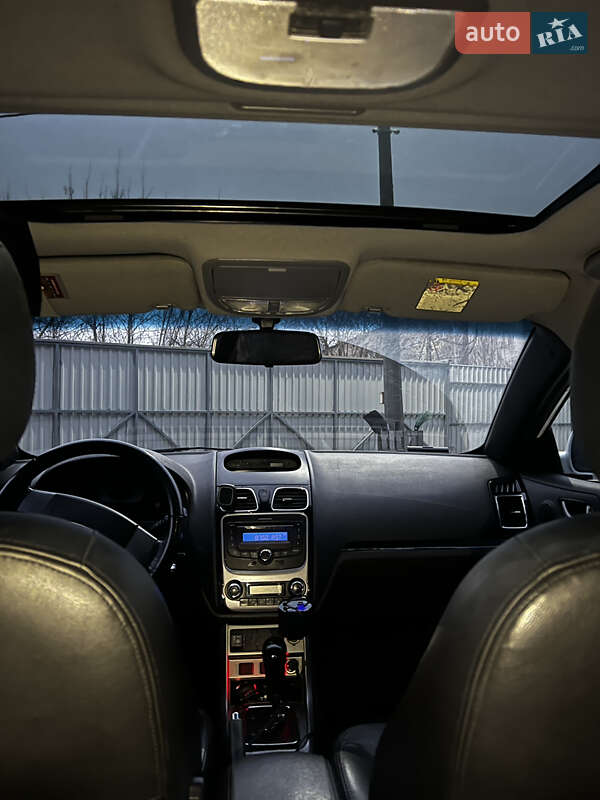 Хетчбек Geely Emgrand EC7-RV 2015 в Києві