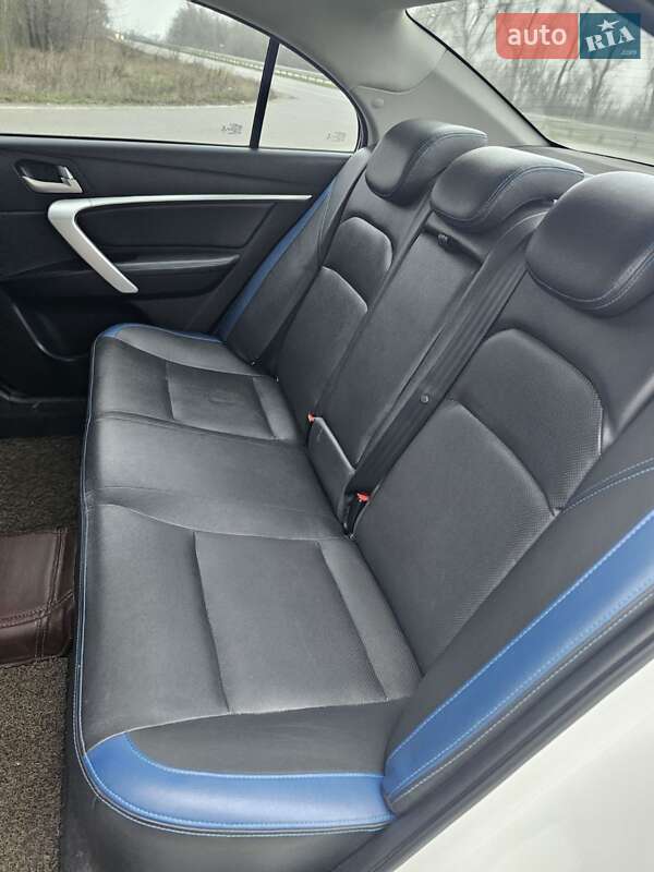 Седан Geely Emgrand EV253 2016 в Днепре фото 9 Седан Geely Emgrand EV253 2016 в Днепре