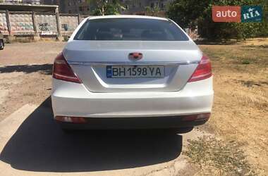 Седан Geely Emgrand EV300 2017 в 