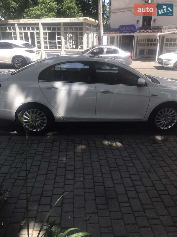 Седан Geely Emgrand EV300 2017 в Одесі фото 2 Седан Geely Emgrand EV300 2017 в Одесі