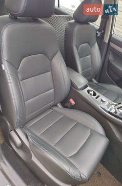 Седан Geely Emgrand EV350 2018 в 