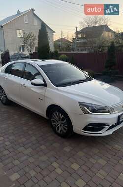 Седан Geely Emgrand EV350 2018 в 