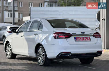 Седан Geely Emgrand EV350 2018 в 