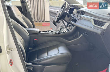 Седан Geely Emgrand EV350 2018 в 