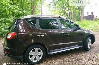 Позашляховик / Кросовер Geely Emgrand X7 2013 в 