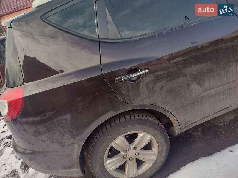 Позашляховик / Кросовер Geely Emgrand X7 2014 в Дніпрі