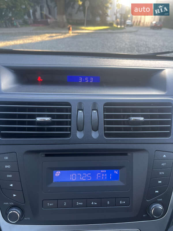 Внедорожник / Кроссовер Geely Emgrand X7 2013 в Луцке фото 36 Внедорожник / Кроссовер Geely Emgrand X7 2013 в Луцке