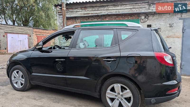Внедорожник / Кроссовер Geely Emgrand X7 2013 в Чернигове