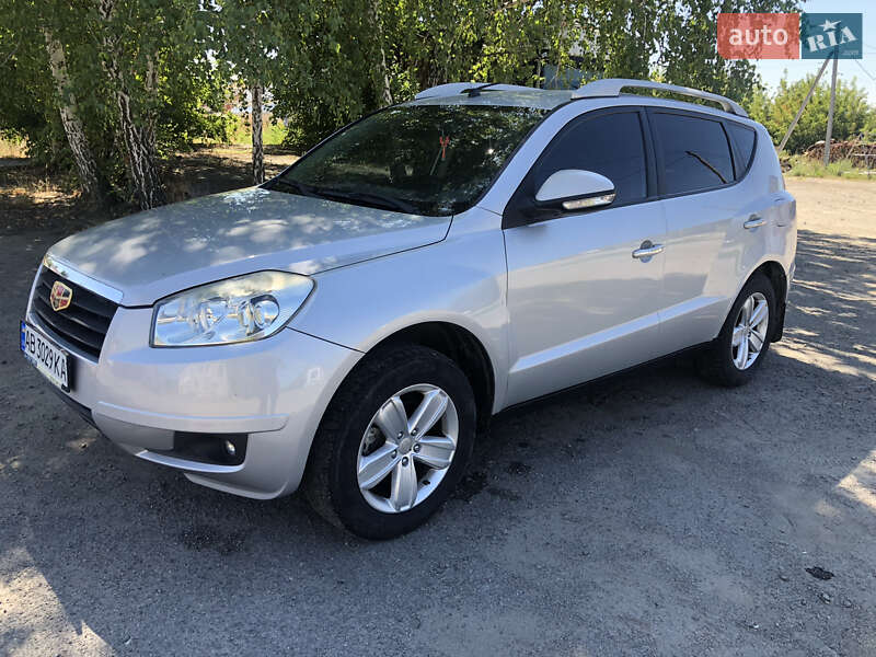 Внедорожник / Кроссовер Geely Emgrand X7 2013 в Тростянце