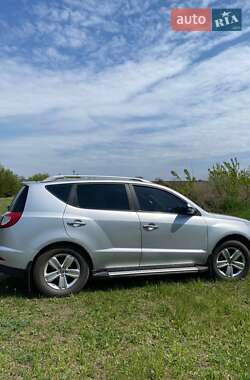 Внедорожник / Кроссовер Geely Emgrand X7 2015 в 