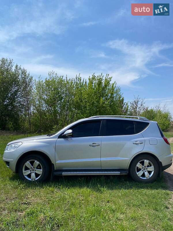 Внедорожник / Кроссовер Geely Emgrand X7 2015 в 