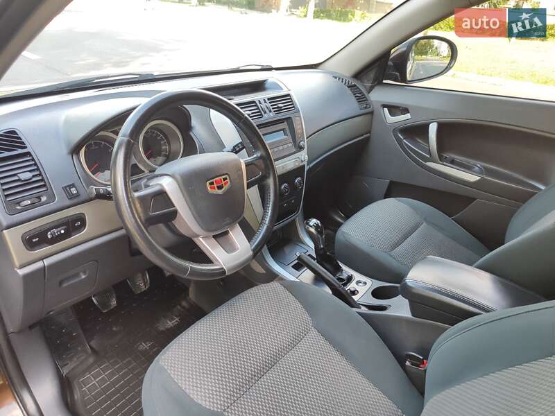 Внедорожник / Кроссовер Geely Emgrand X7 2014 в Нетешине
