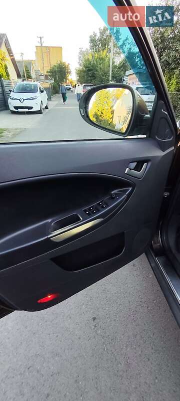 Внедорожник / Кроссовер Geely Emgrand X7 2015 в Луцке