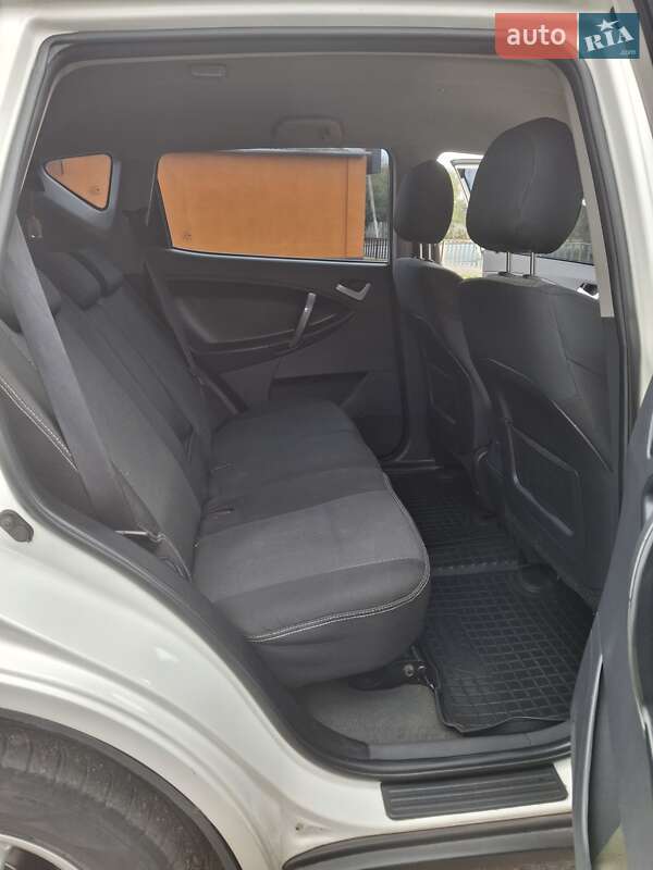 Позашляховик / Кросовер Geely Emgrand X7 2014 в Житомирі