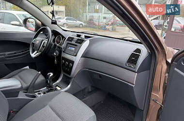 Позашляховик / Кросовер Geely Emgrand X7 2013 в 