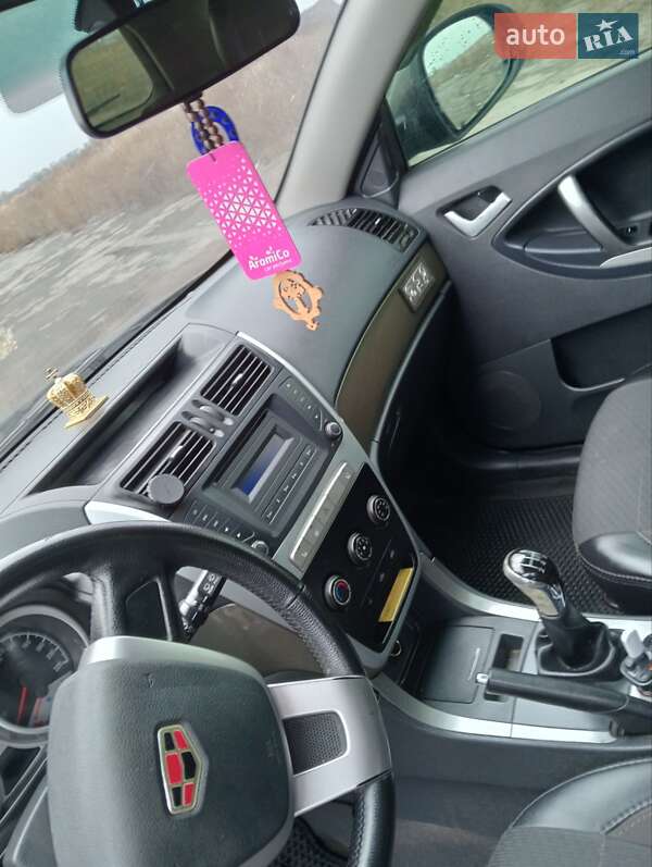 Позашляховик / Кросовер Geely Emgrand X7 2014 в Дніпрі