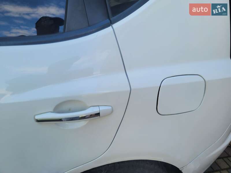 Внедорожник / Кроссовер Geely Emgrand X7 2014 в Калуше