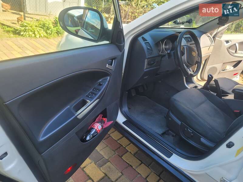 Внедорожник / Кроссовер Geely Emgrand X7 2014 в Калуше