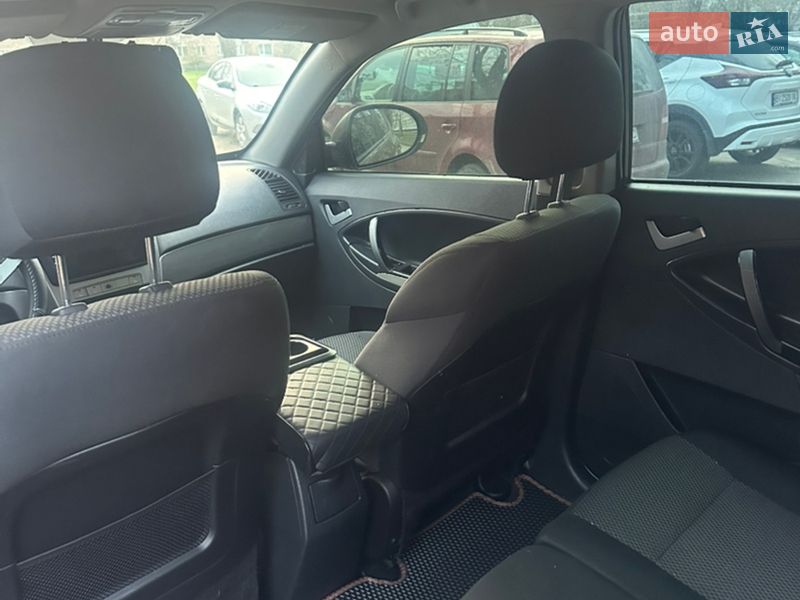 Внедорожник / Кроссовер Geely Emgrand X7 2013 в Полтаве