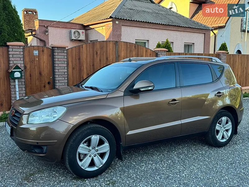 Geely Emgrand 2013