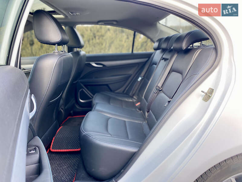 Седан Geely Emgrand 2018 в Днепре