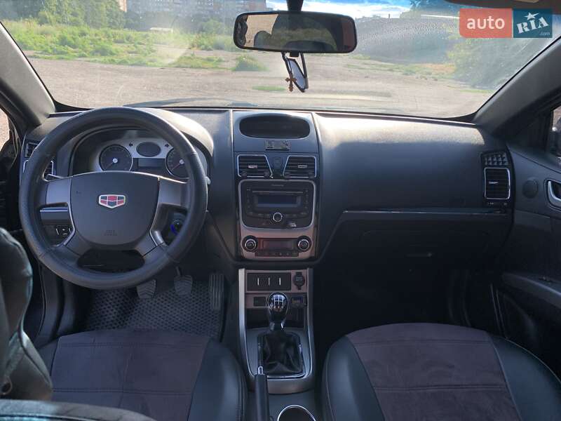 Седан Geely Emgrand 2013 в Долинській