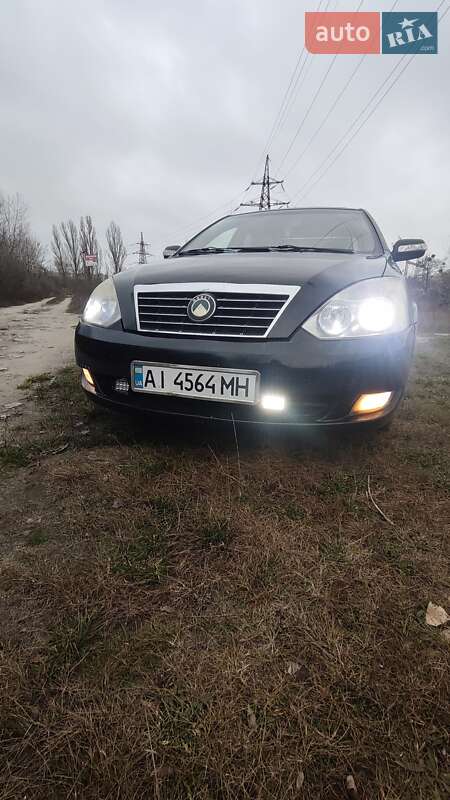 Седан Geely FC 2008 в Каневі