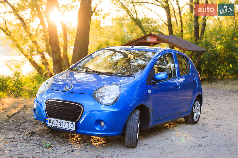 Хэтчбек Geely GC2 2014 в 