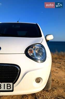 Хэтчбек Geely GC2 2013 в 
