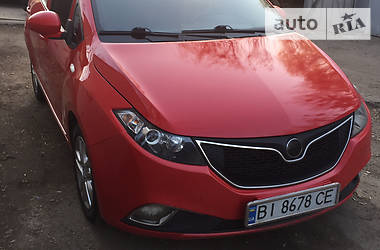 Хэтчбек Geely GC5 2015 в 