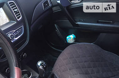 Хэтчбек Geely GC5 2015 в 