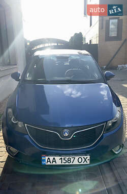 Хэтчбек Geely GC5 2015 в 
